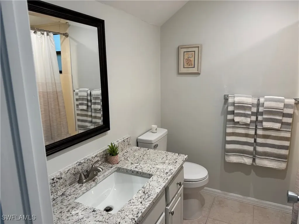 1281 Solana Road Naples FL 34103