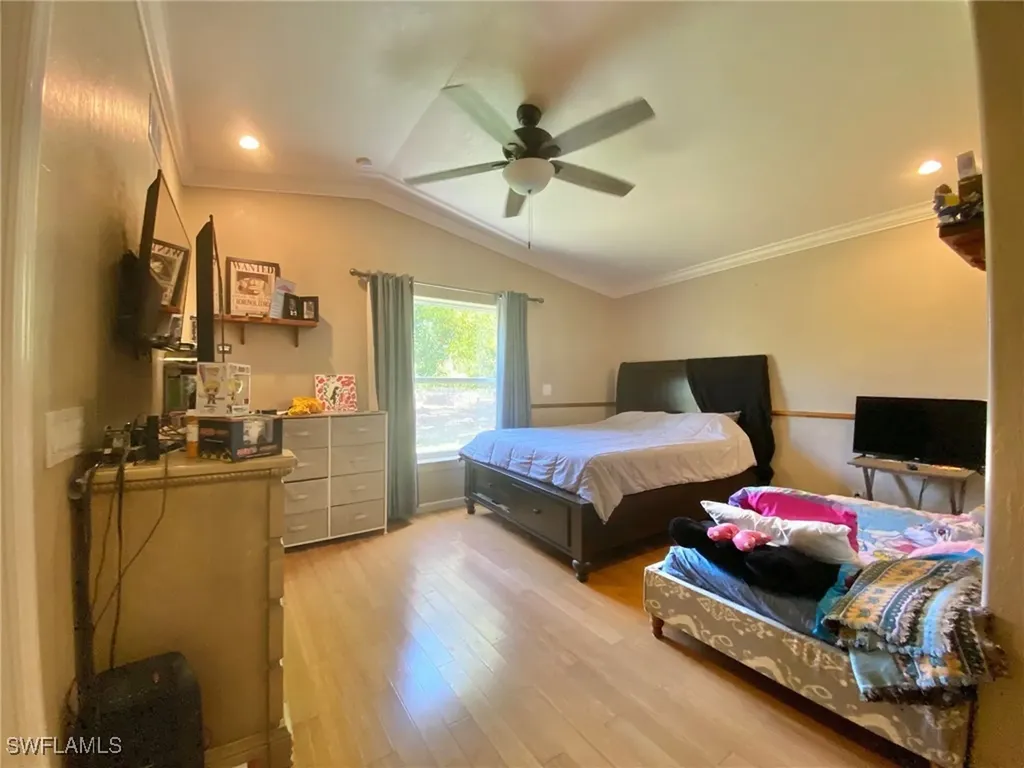 2208 Jackson Avenue Alva FL 33920