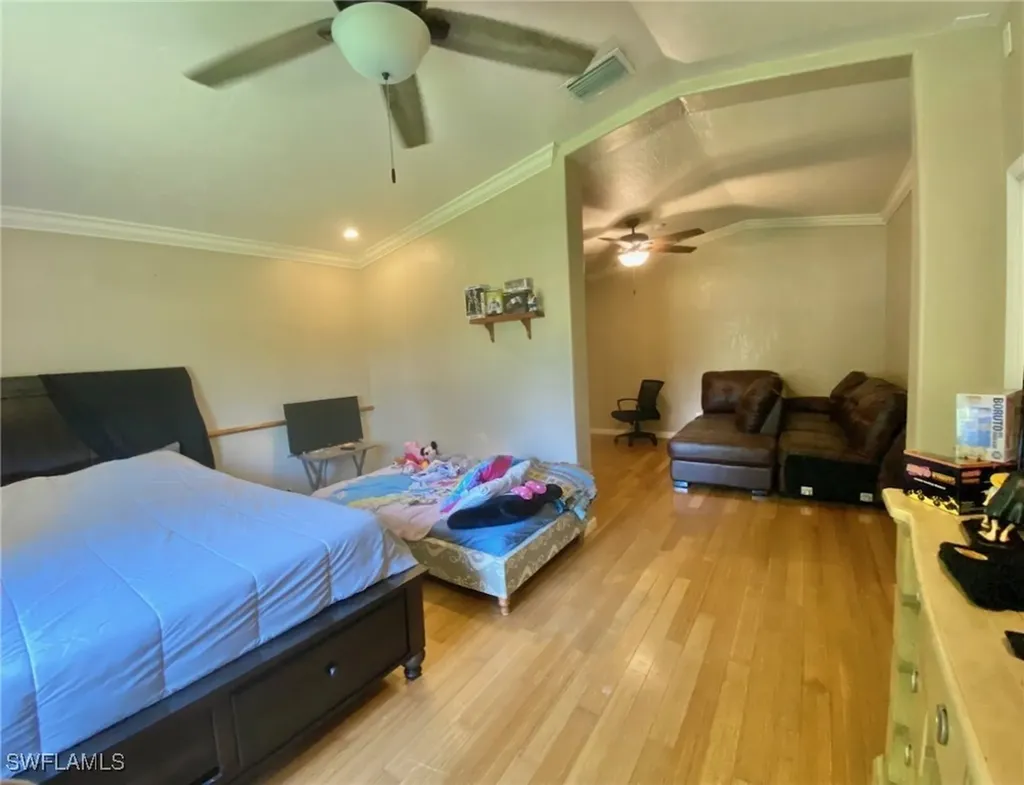 2208 Jackson Avenue Alva FL 33920