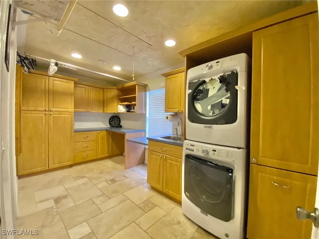 2208 Jackson Avenue Alva FL 33920