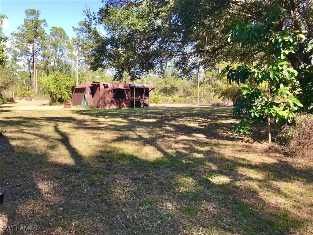 2208 Jackson Avenue Alva FL 33920