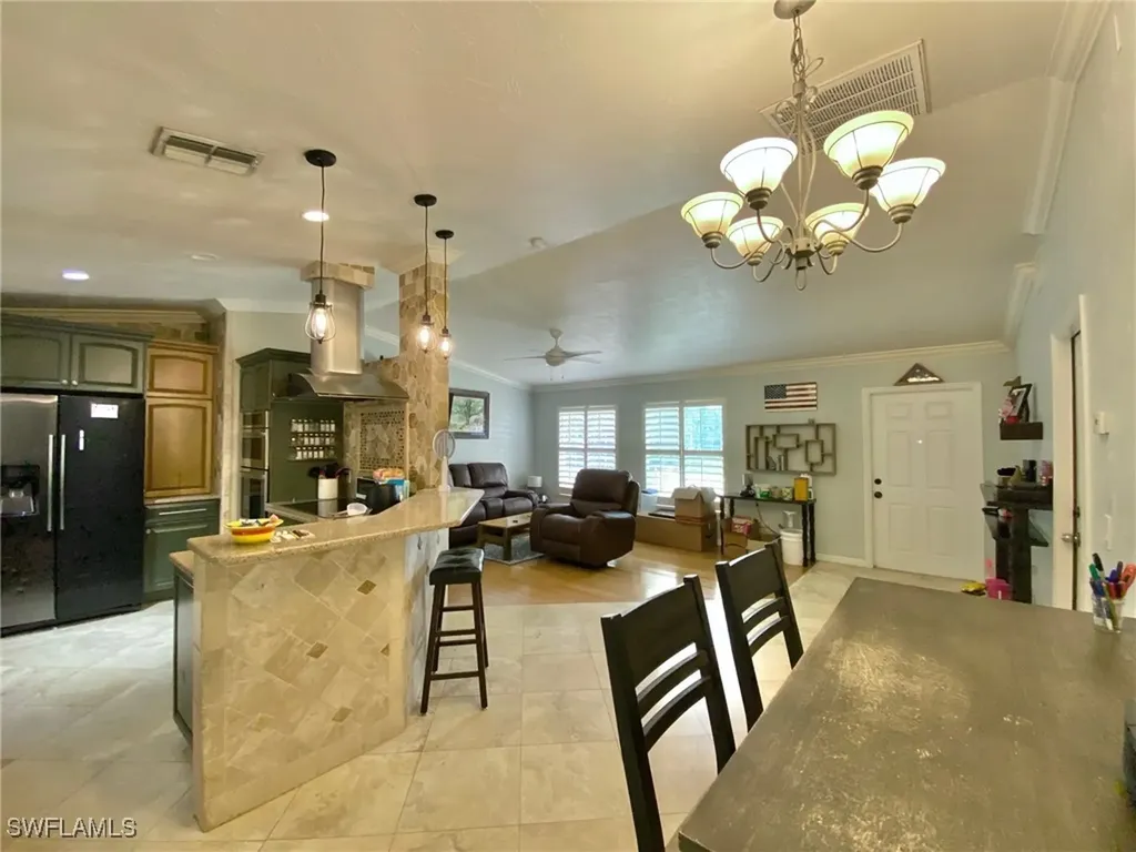 2208 Jackson Avenue Alva FL 33920