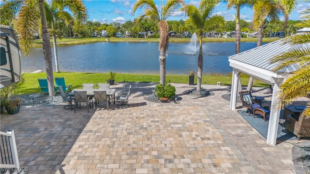 10211 Surfwood Court Fort Myers FL 33905