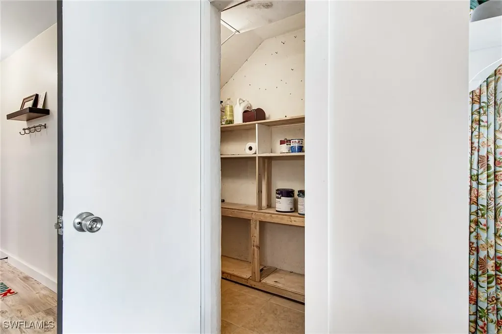 7025 New Post Drive North Fort Myers FL 33917