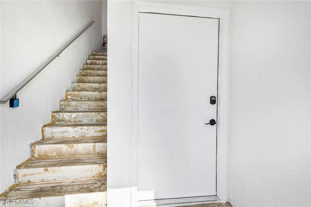 7025 New Post Drive North Fort Myers FL 33917