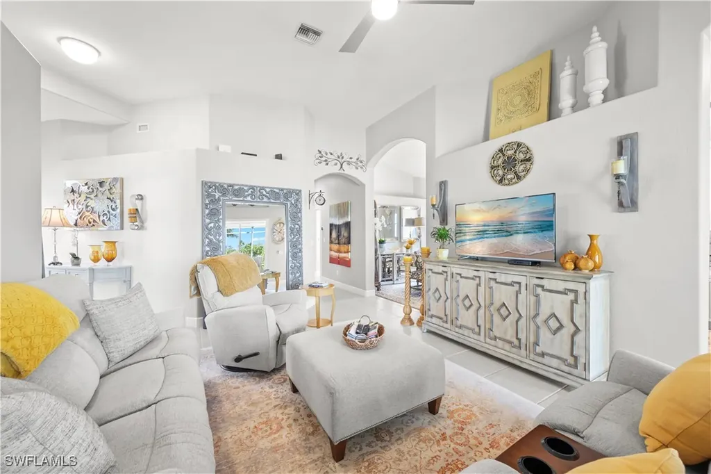 8035 Tauren Court Naples FL 34119