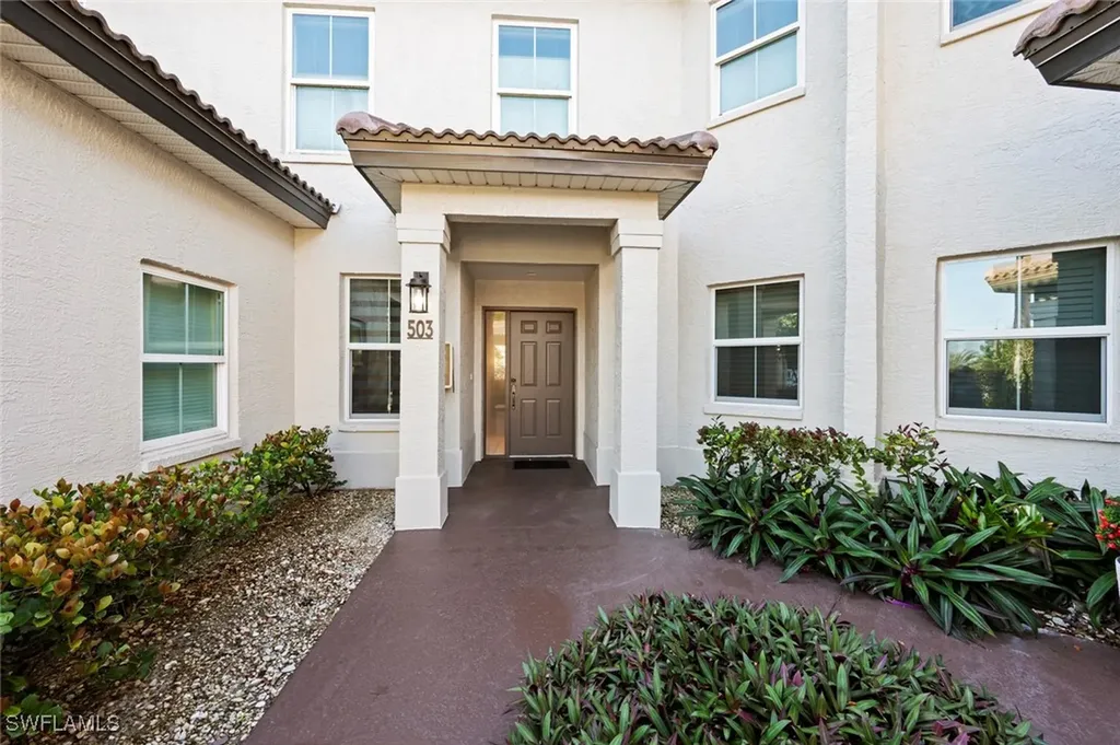 500 Diamond Circle Naples FL 34110