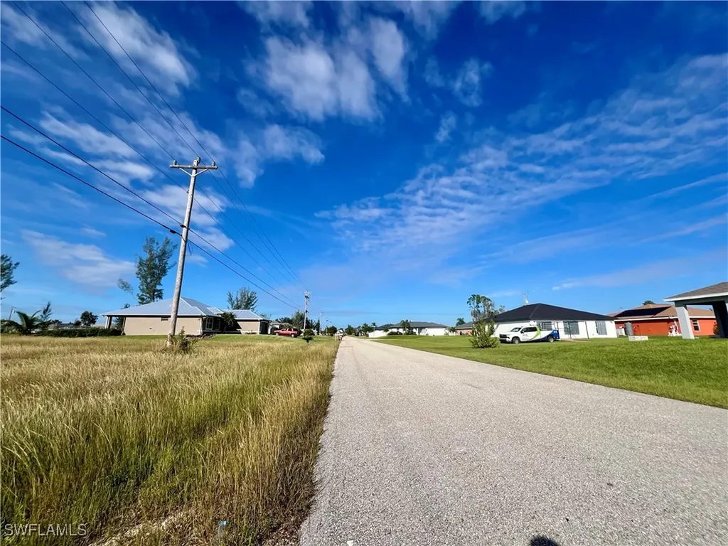 1408 NE 37th Street Cape Coral FL 33909