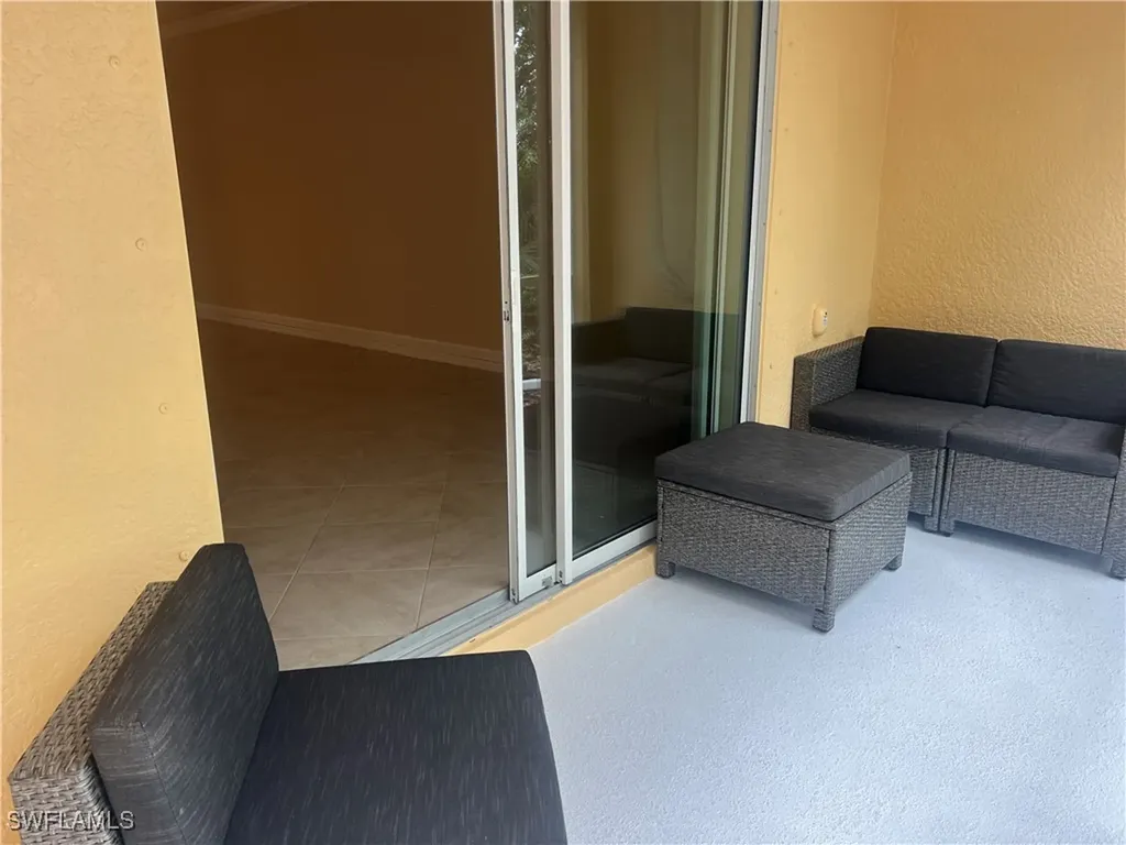 10300 Via Colomba Circle Fort Myers FL 33966