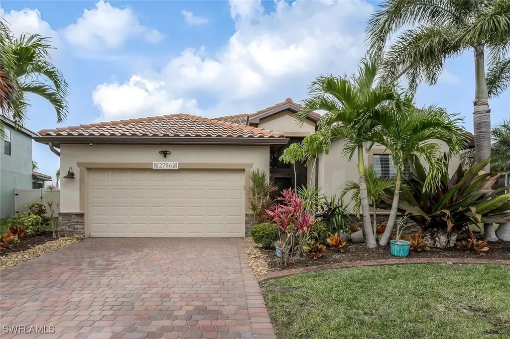 2786 Via Piazza Loop Fort Myers FL 33905