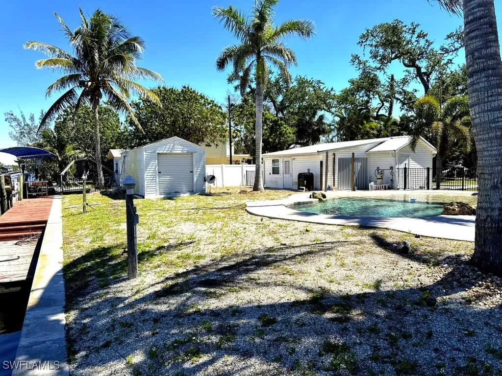 3348 6th Avenue St. James City FL 33956