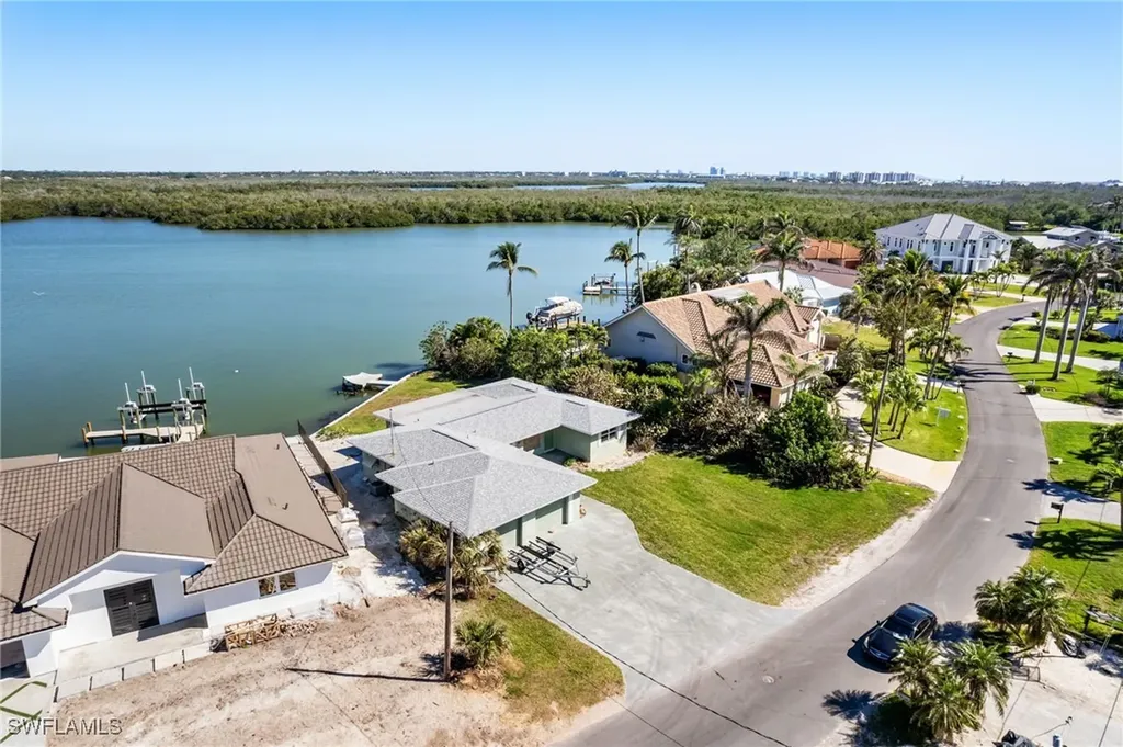 26870 Mclaughlin Boulevard Bonita Springs FL 34134