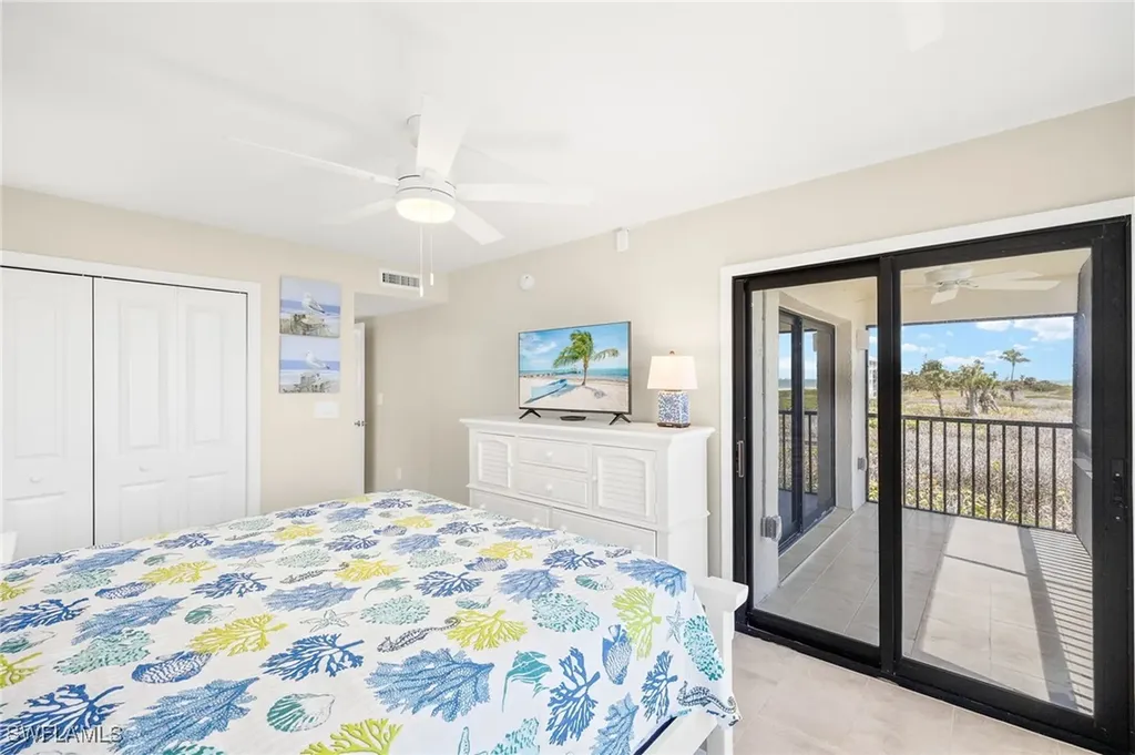 671 E Gulf Drive Sanibel FL 33957