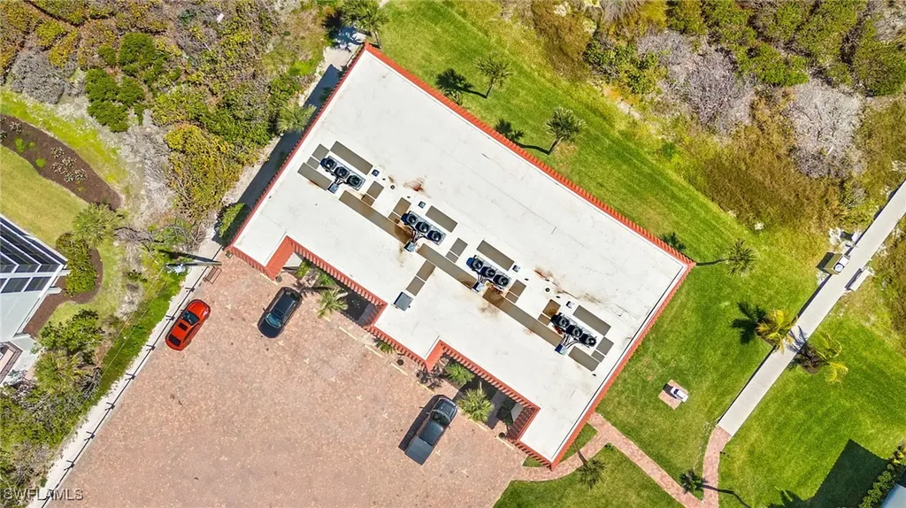 671 E Gulf Drive Sanibel FL 33957