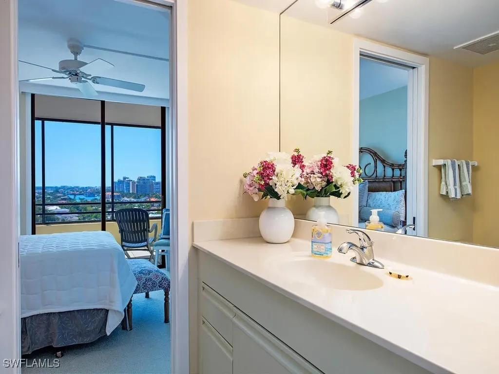 5555 Heron Point Drive Naples FL 34108