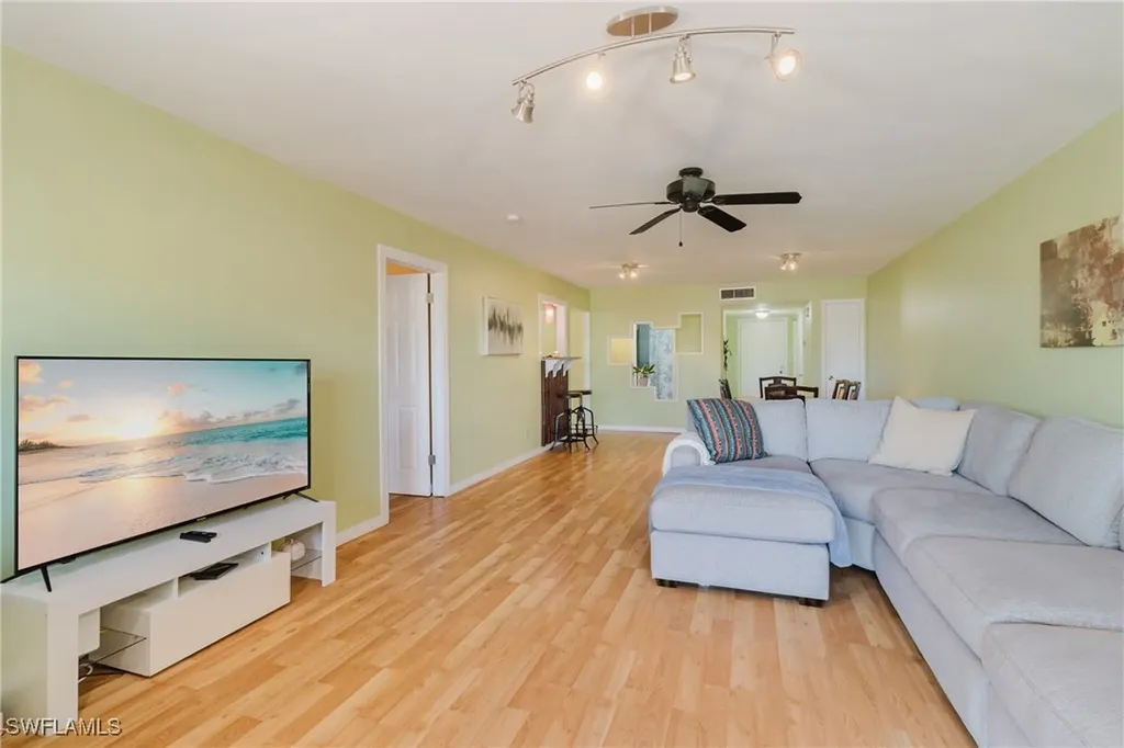 3150 Shorewood Lane Fort Myers FL 33907