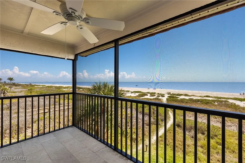 671 E Gulf Drive Sanibel FL 33957