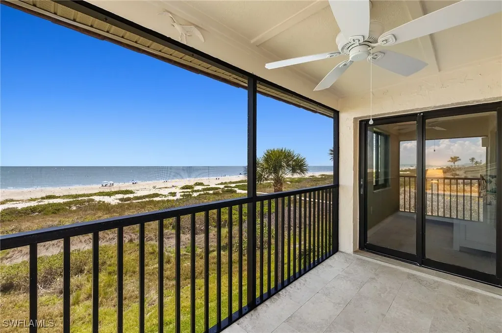 671 E Gulf Drive Sanibel FL 33957