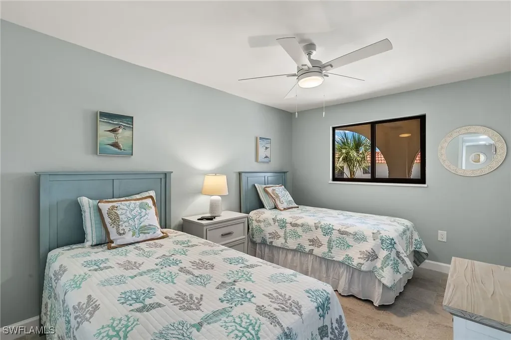 671 E Gulf Drive Sanibel FL 33957