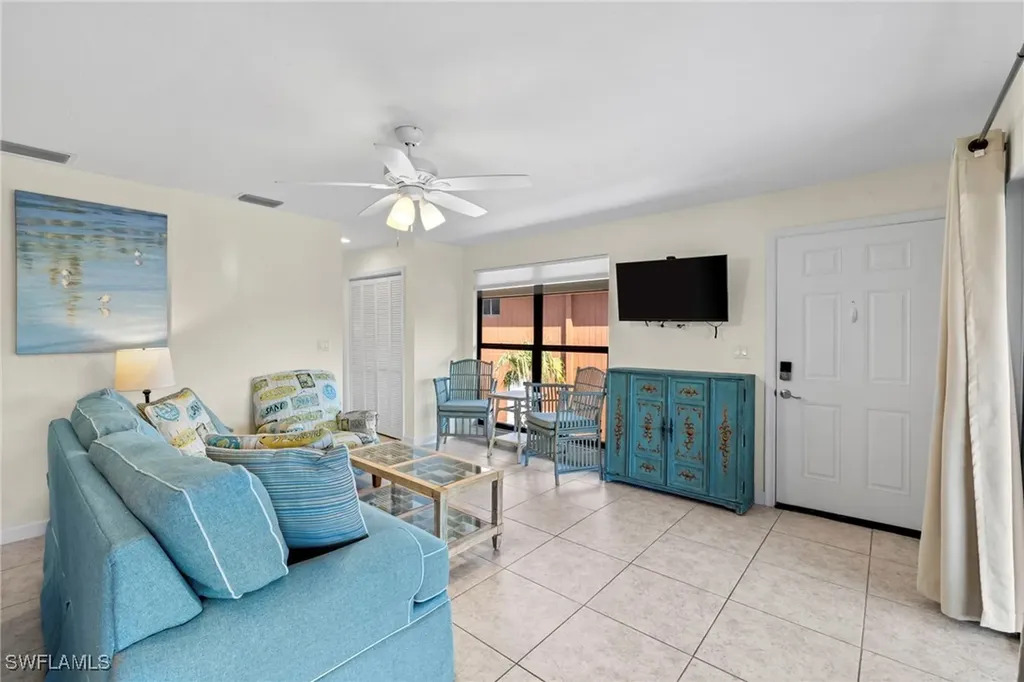 1811 Olde Middle Gulf Drive Sanibel FL 33957