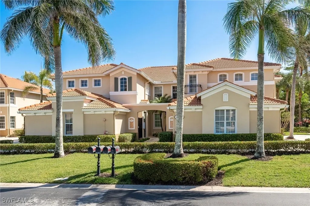 11041 Harbour Yacht Court Fort Myers FL 33908