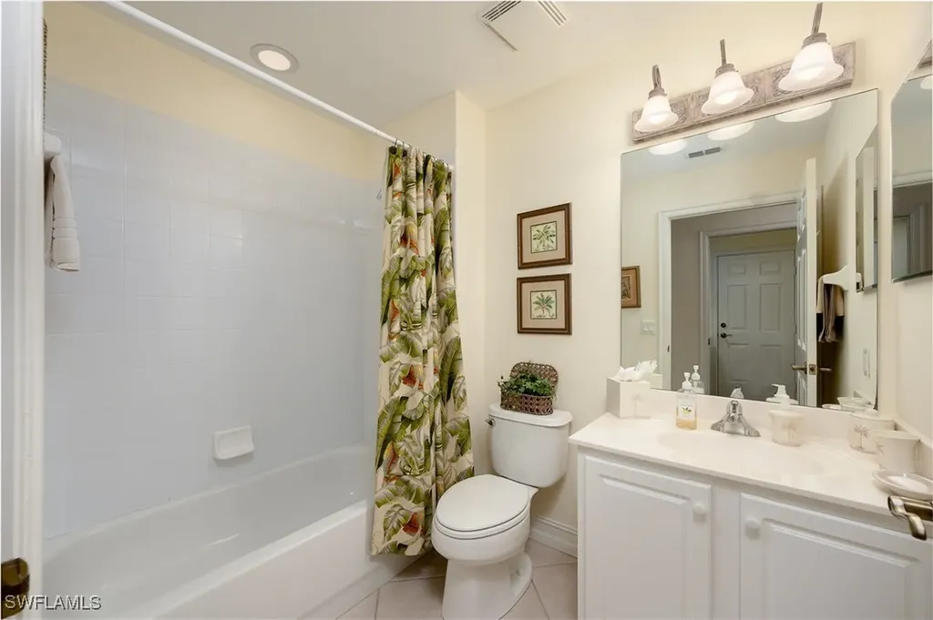 11041 Harbour Yacht Court Fort Myers FL 33908