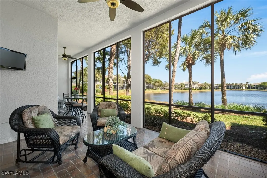 9243 Tesoro Lane Naples FL 34114