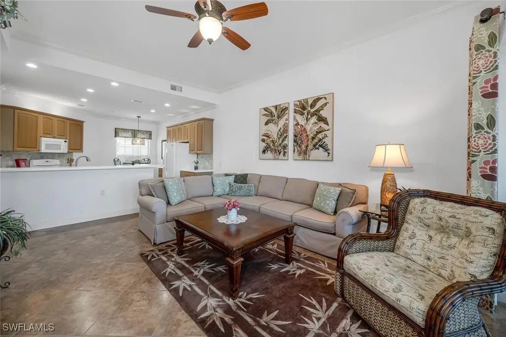 9243 Tesoro Lane Naples FL 34114