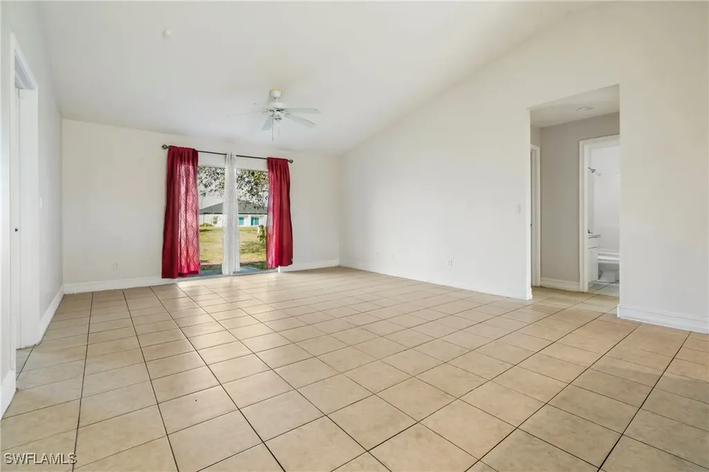 2408/2410 Crawford Avenue N Lehigh Acres FL 33971
