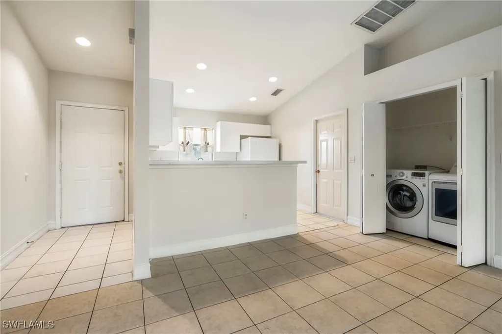 2408/2410 Crawford Avenue N Lehigh Acres FL 33971