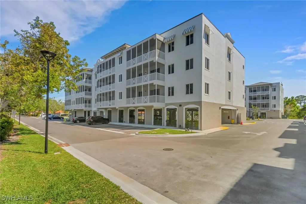 26589 Rosewood Pointe Drive Bonita Springs FL 34135