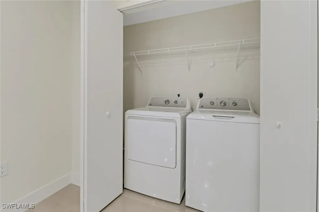 26589 Rosewood Pointe Drive Bonita Springs FL 34135