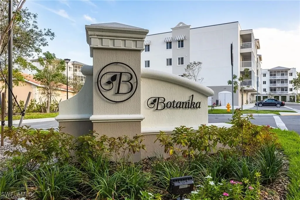 26589 Rosewood Pointe Drive Bonita Springs FL 34135