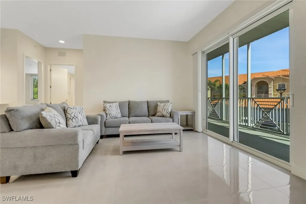 26589 Rosewood Pointe Drive Bonita Springs FL 34135