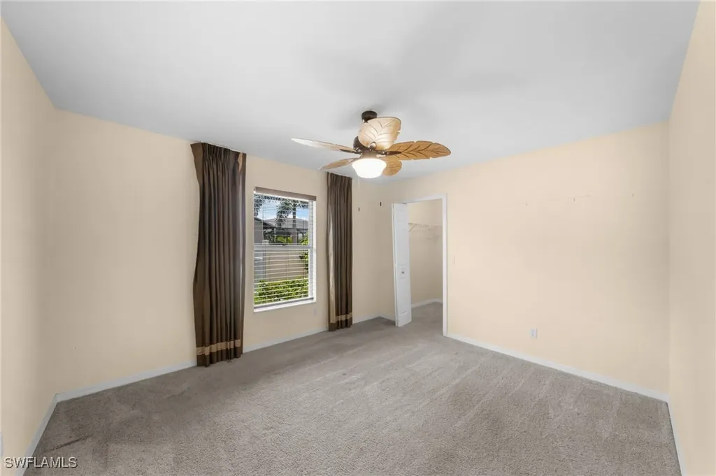 1402 SE 1st Terrace Cape Coral FL 33990