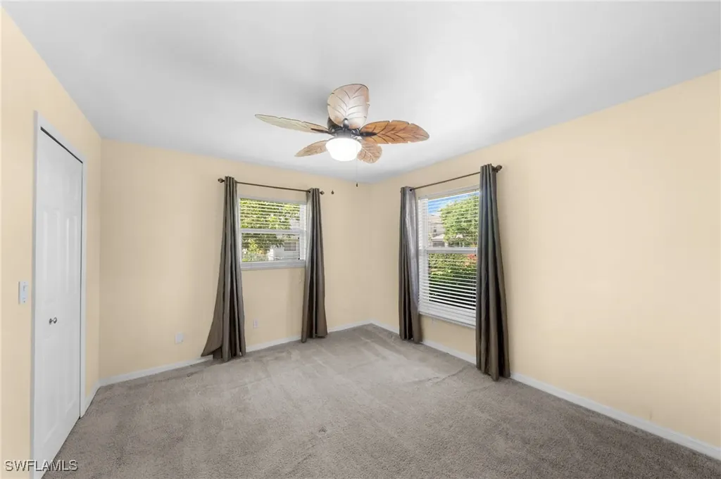 1402 SE 1st Terrace Cape Coral FL 33990