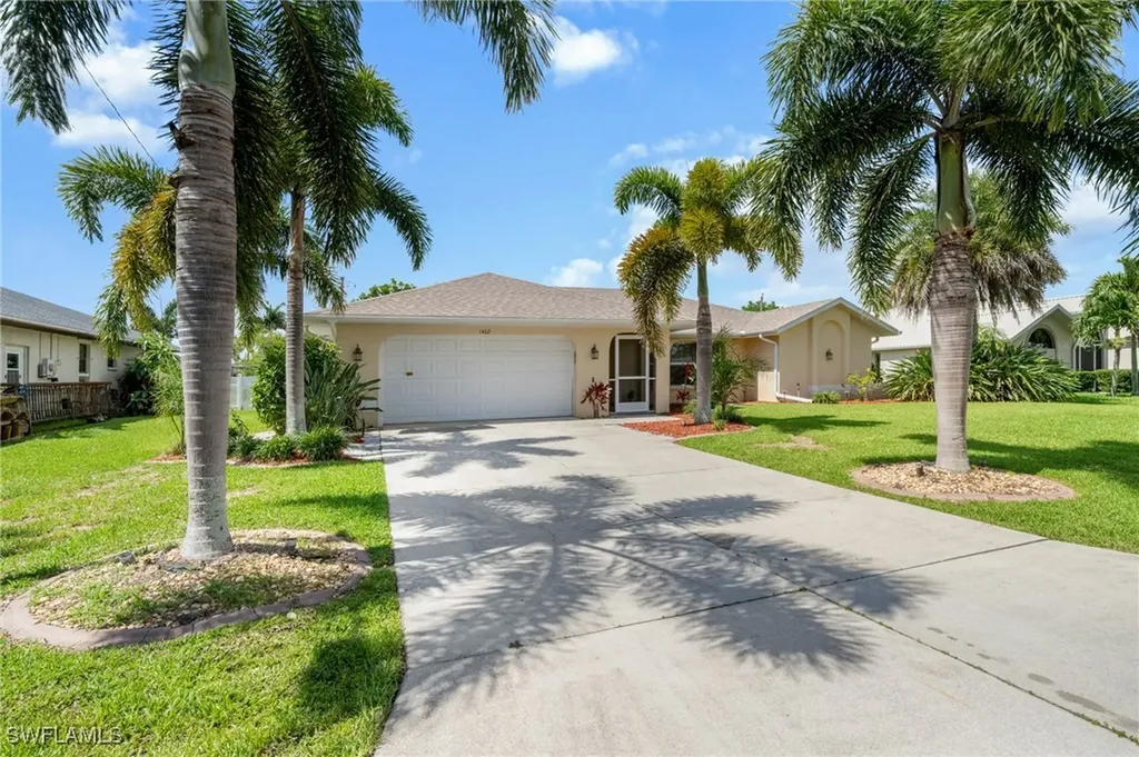 1402 SE 1st Terrace Cape Coral FL 33990