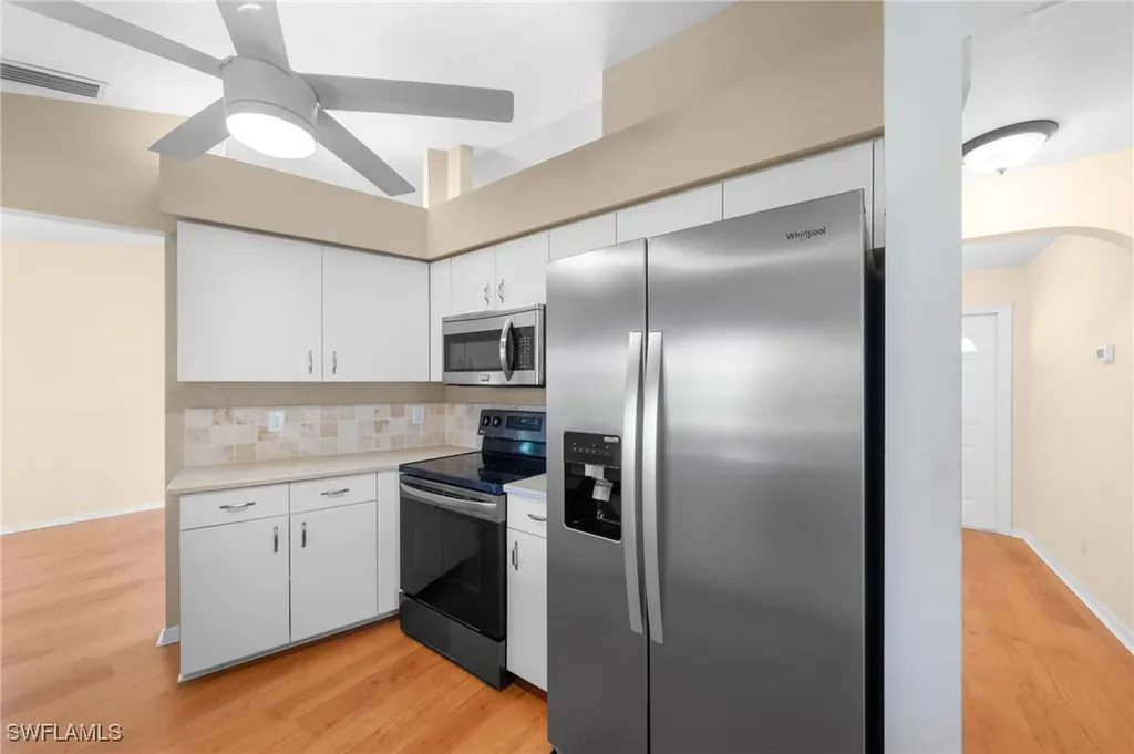 1402 SE 1st Terrace Cape Coral FL 33990