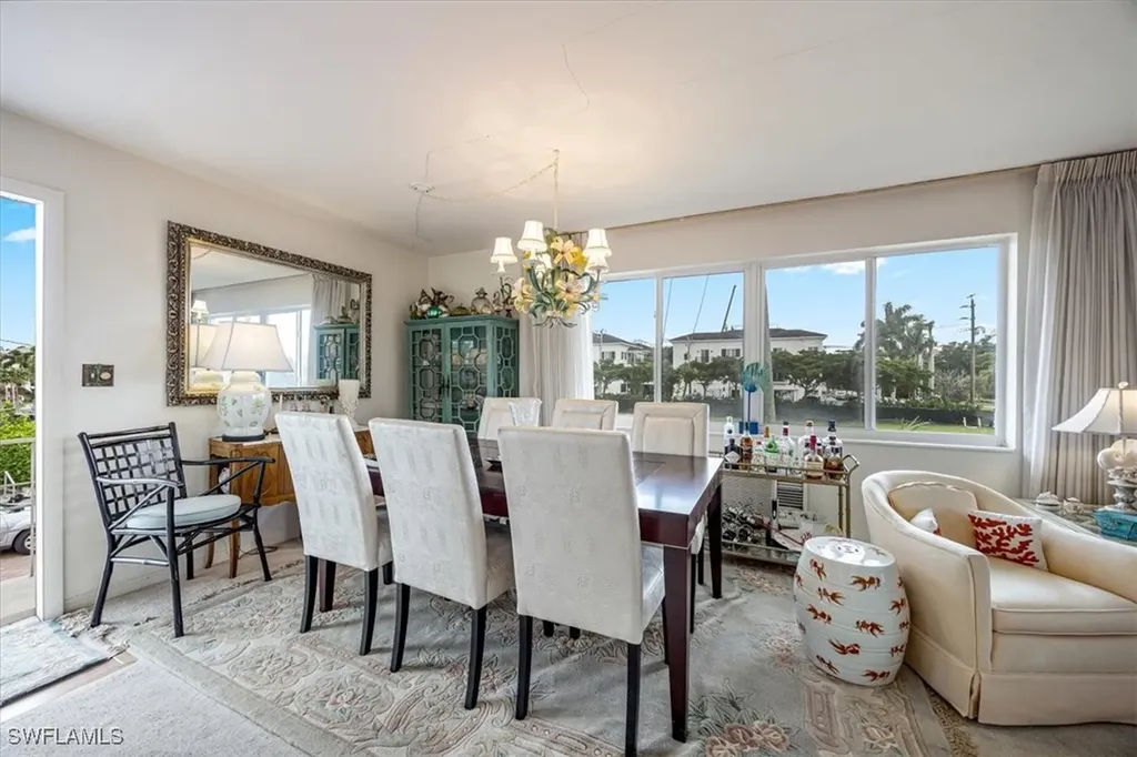 1550 Gulf Shore Boulevard N Naples FL 34102