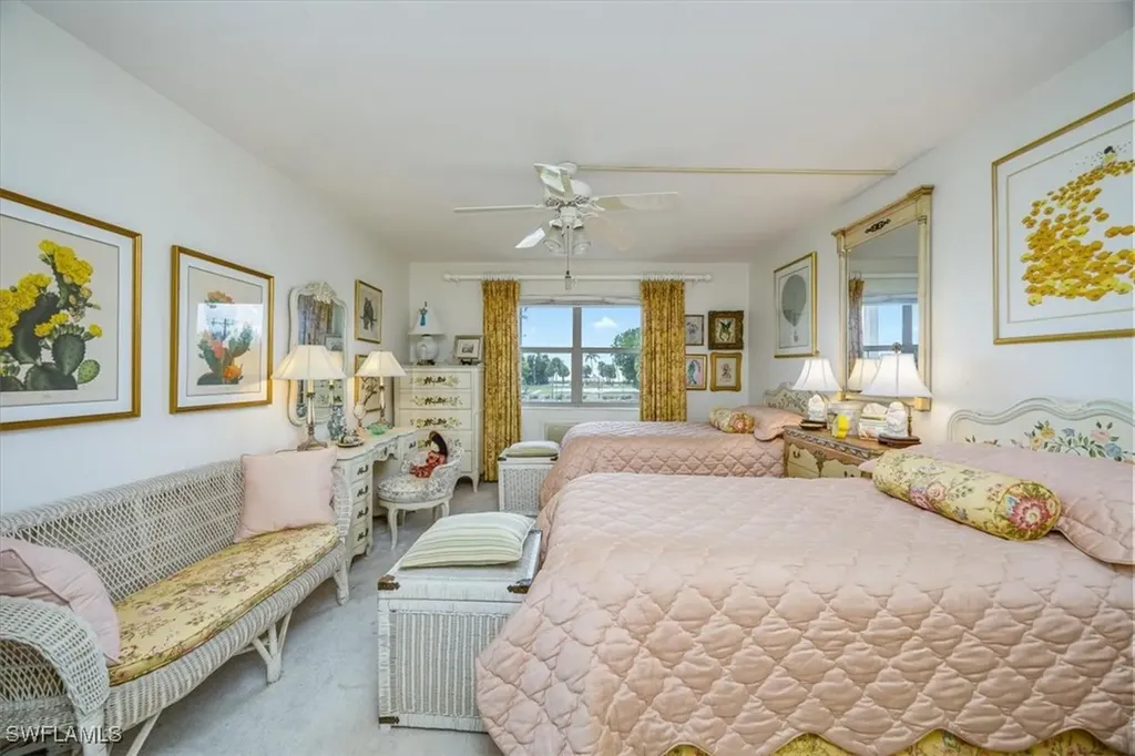 1550 Gulf Shore Boulevard N Naples FL 34102