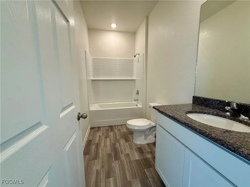 3552 NW 21st Terrace Cape Coral FL 33993