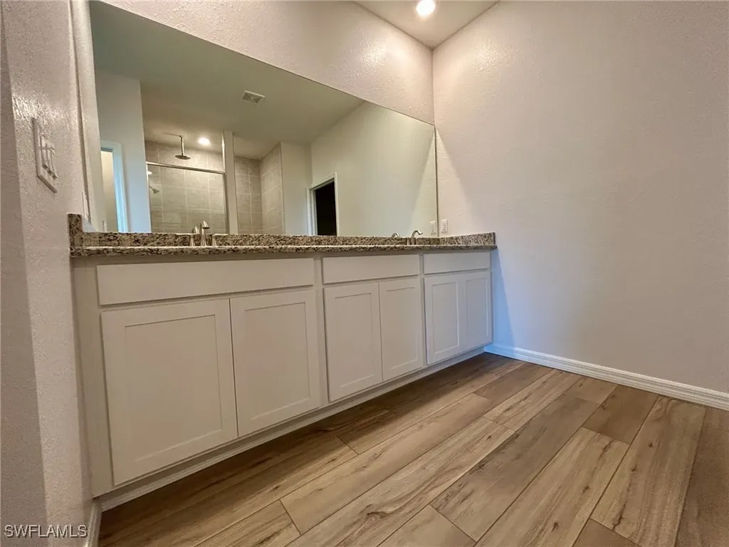 4602 NW 34th Terrace Cape Coral FL 33993