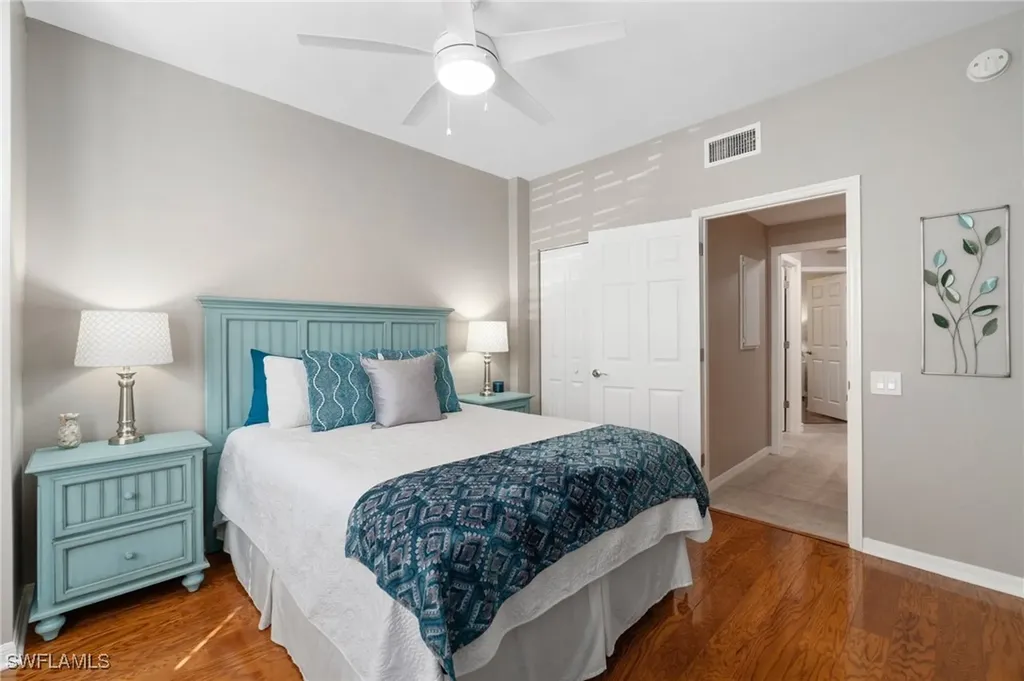 1000 L Ambiance Circle Naples FL 34108