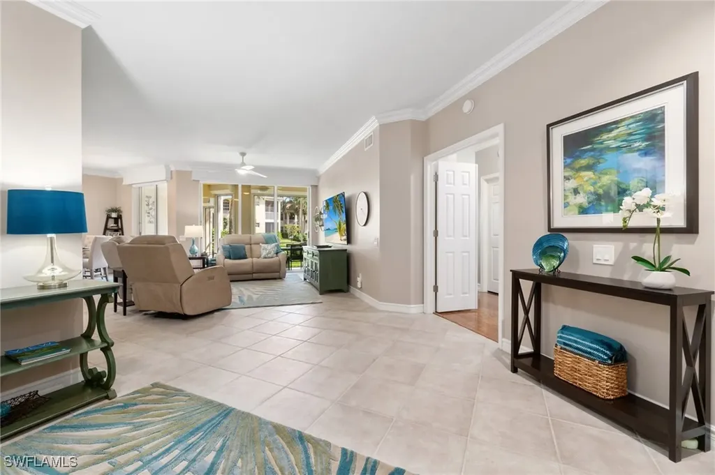 1000 L Ambiance Circle Naples FL 34108