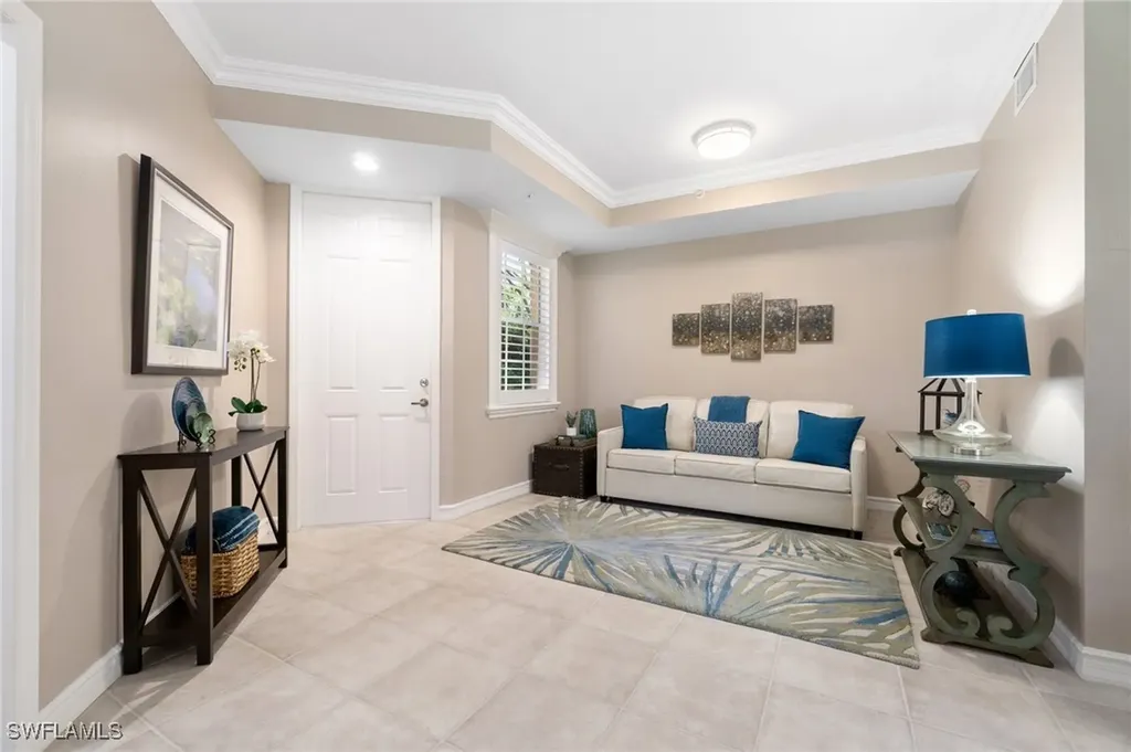 1000 L Ambiance Circle Naples FL 34108