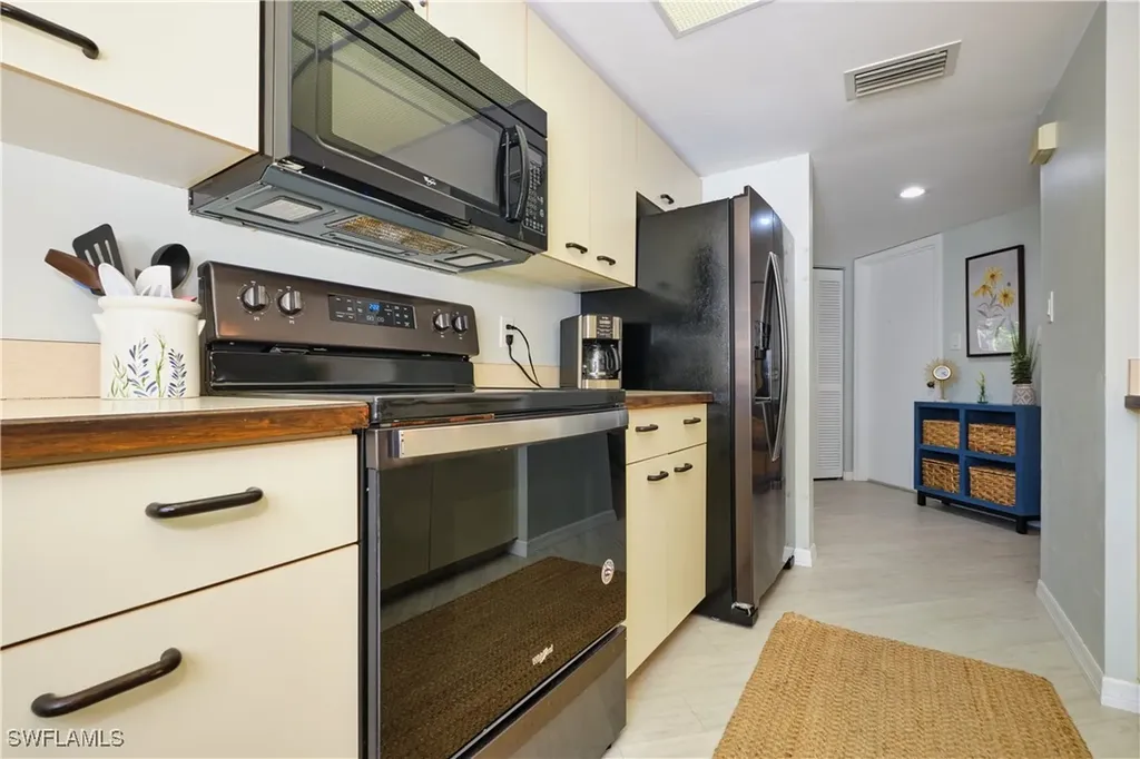 15121 Bagpipe Way Fort Myers FL 33912