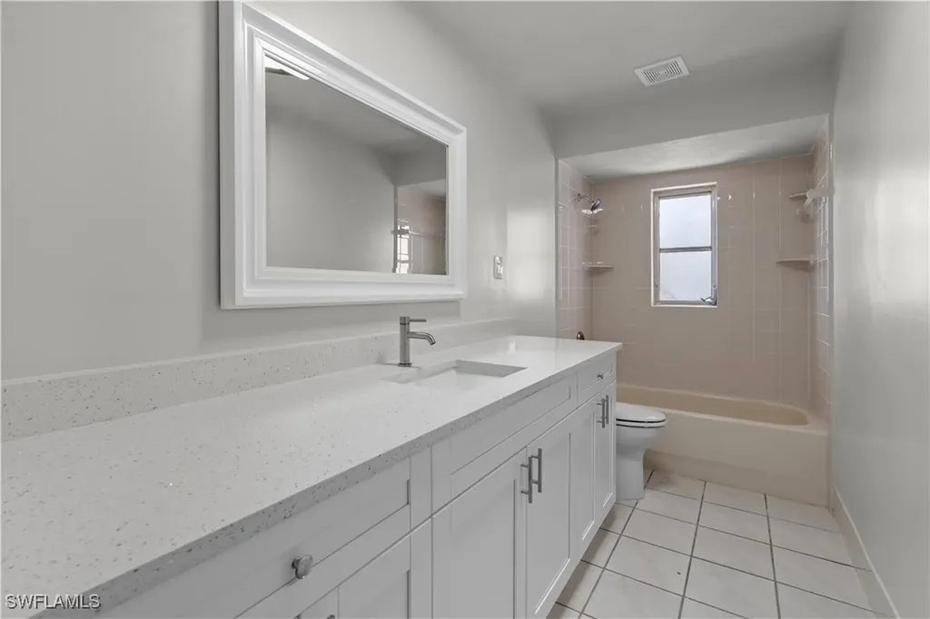 8925 Dorchester Street Fort Myers FL 33907