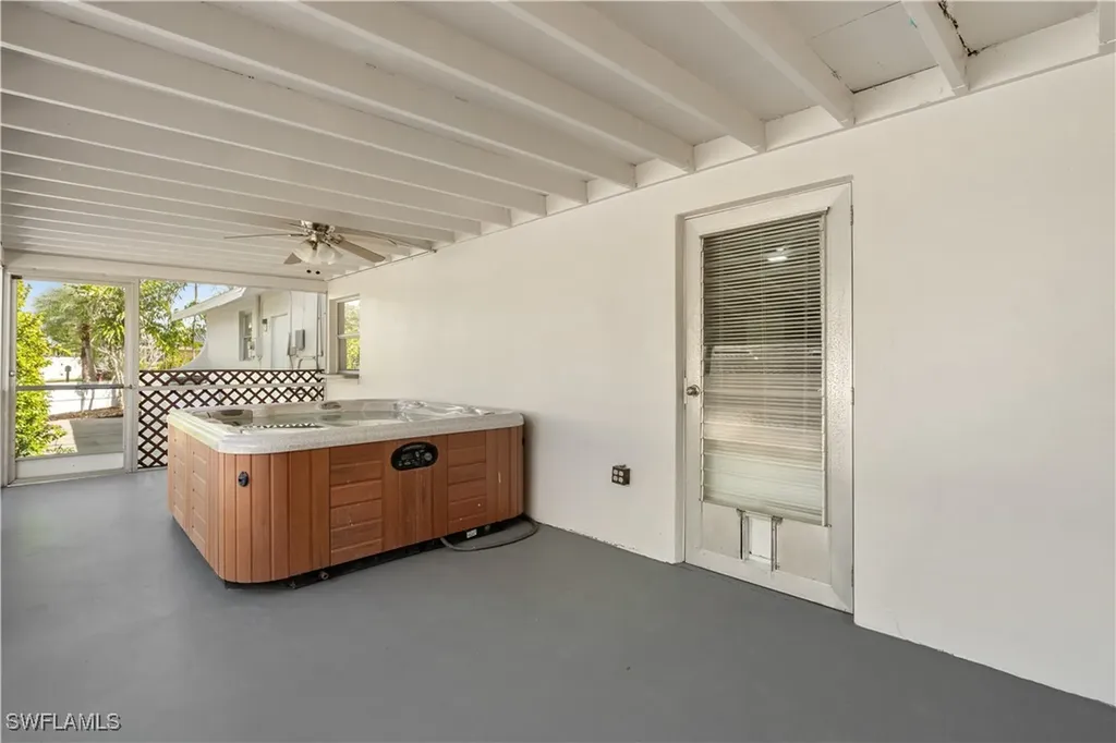 8925 Dorchester Street Fort Myers FL 33907
