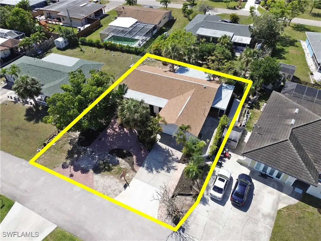 8925 Dorchester Street Fort Myers FL 33907