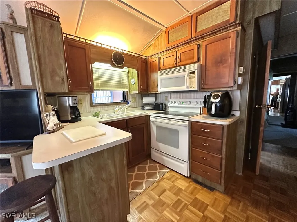 4711 Pilgrims Way W Estero FL 33928